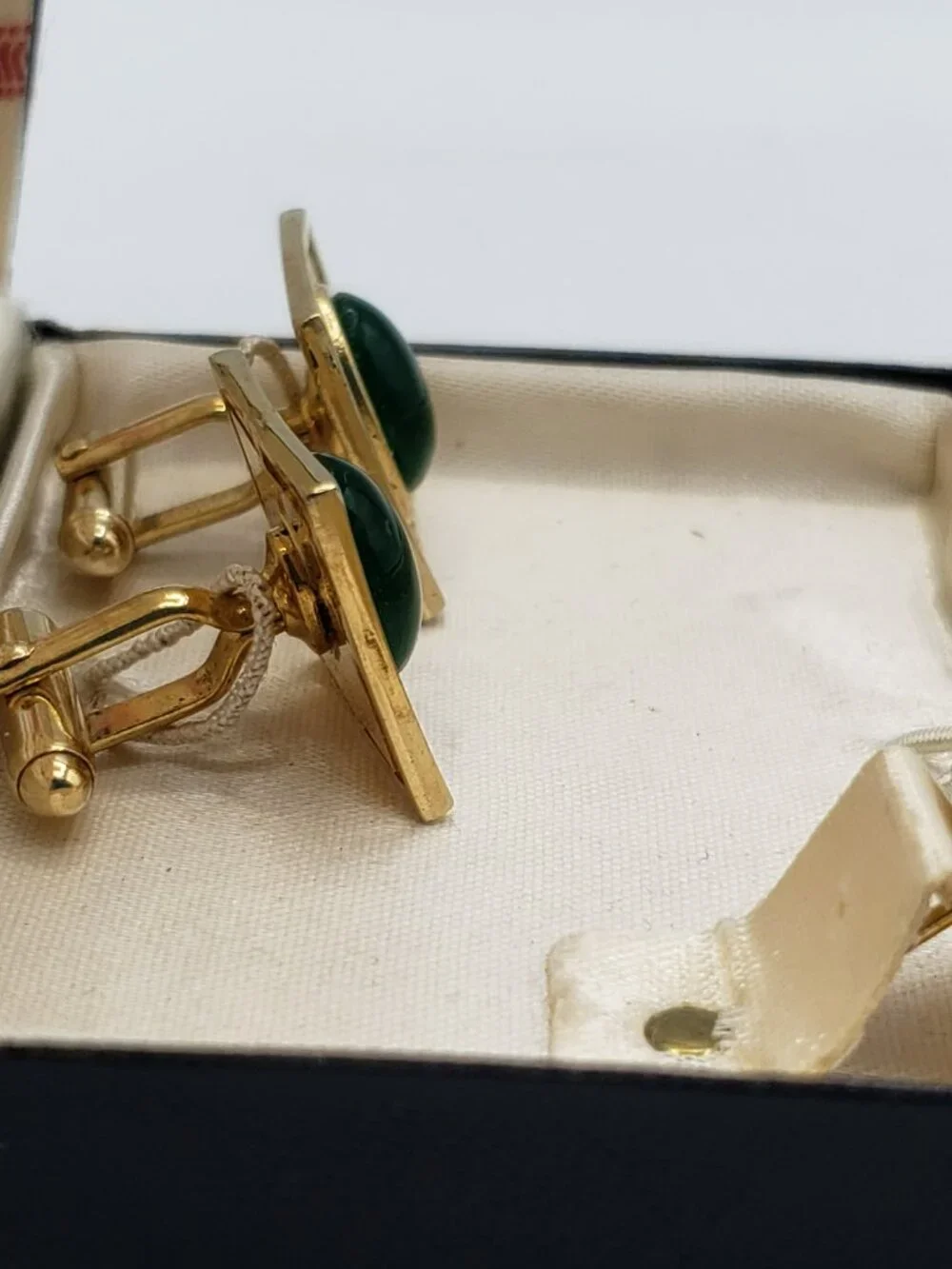 Vintage Anson Cufflink and Tie Pin Boxed Set Green Stone Cabochon